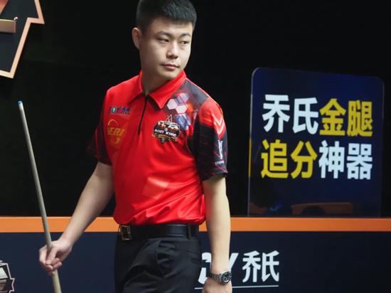 场对阵太阳 场对阵太阳