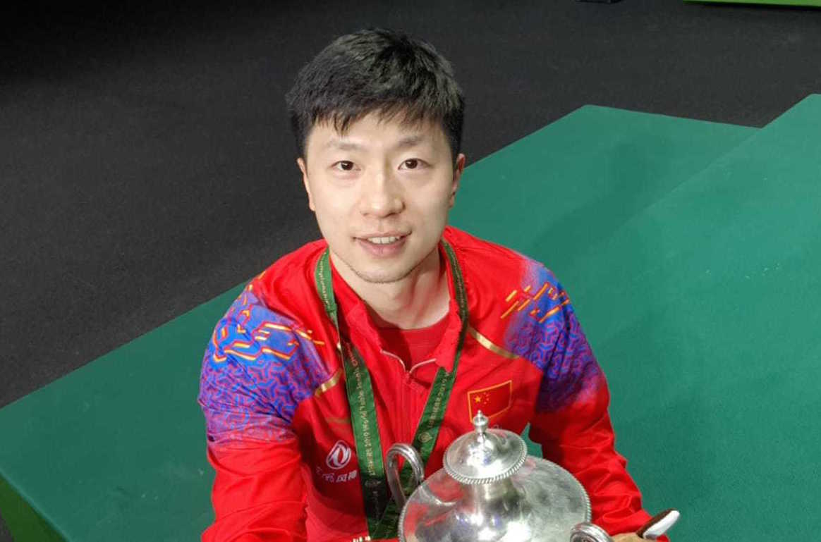 官方：自意杯半决赛起，裁判将通过音频向全场解释VAR判罚.